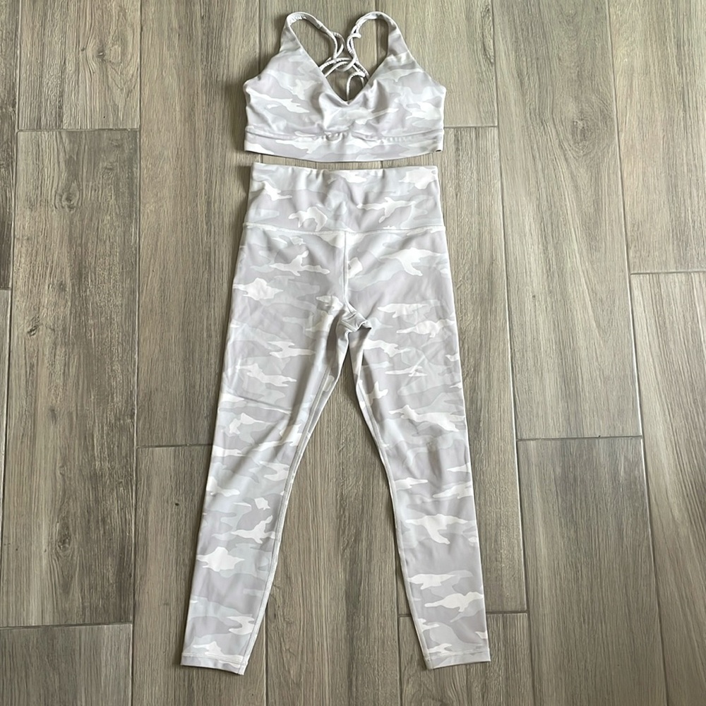 Athleta Cream Camo Set